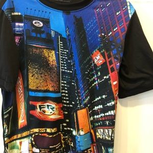 AG~ILE Couture T Shirt Med New York